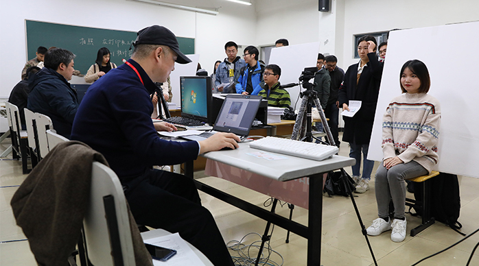 江苏开始2019年全国硕士研究生招生考试报名现场确认